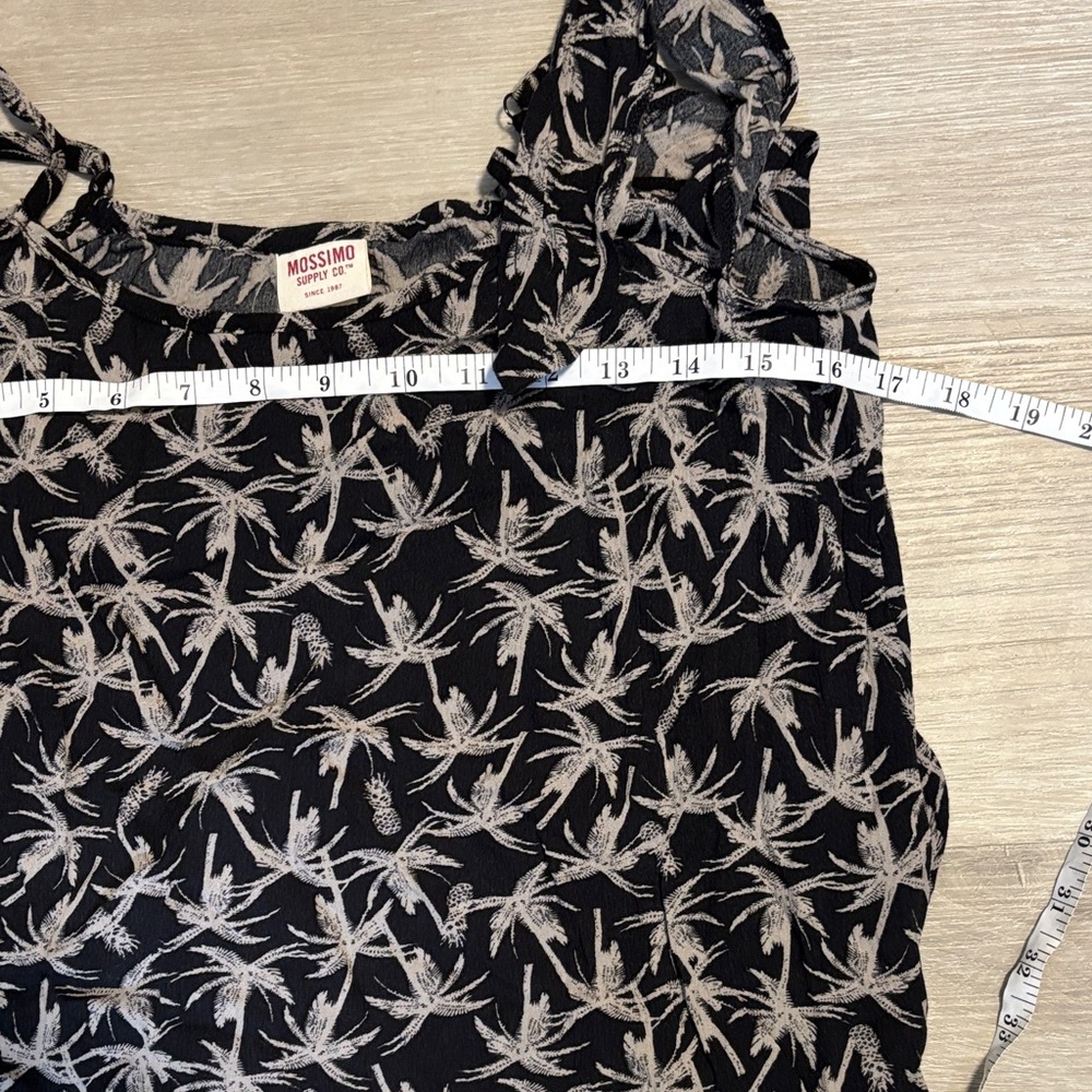 Mossimo Supply Co. Black and Gray Patterned Blouse - Picture 3 of 4